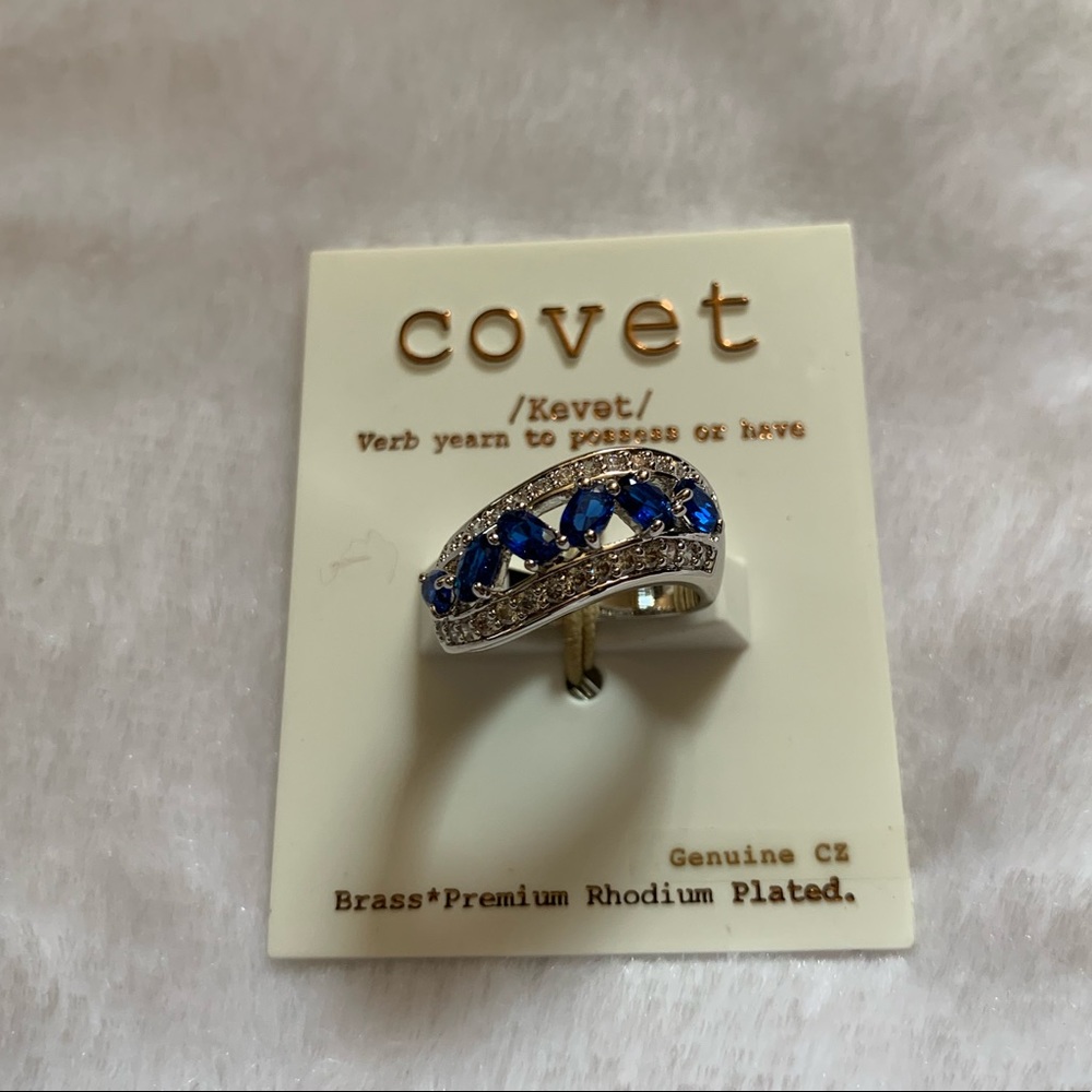 Covet stone ring